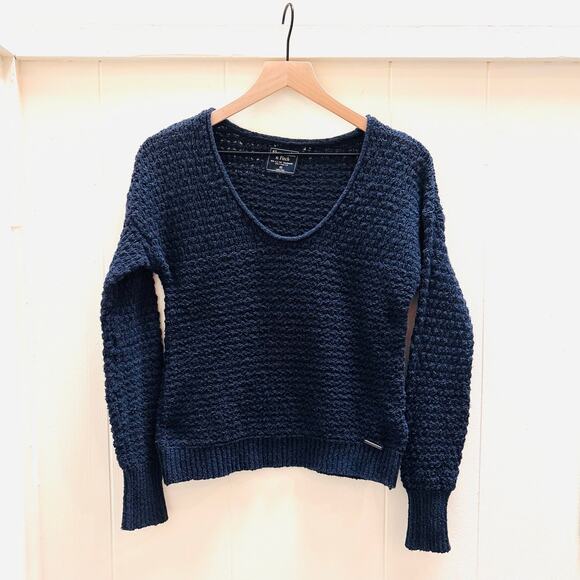 Abercrombie & Fitch Sweaters - Abercrombie & Fitch Vintage Y2K Crochet Knit Scoop V-Neck Sweater Navy Blue- XS